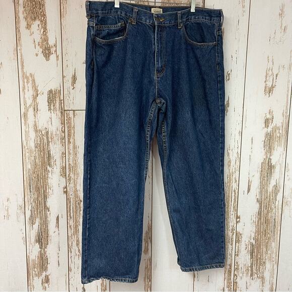 C.E. Schmidt Relaxed Fit Jeans. Size 42X30. In excellent condition! Wear on hem - Picture 1 of 8